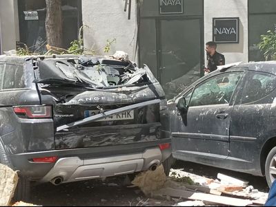 Madrid explosion kills two people and injures 18Madrid explosion kills two people and injures 18