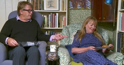 Gogglebox fans frustrated as couple jump to defend Boris Johnson
