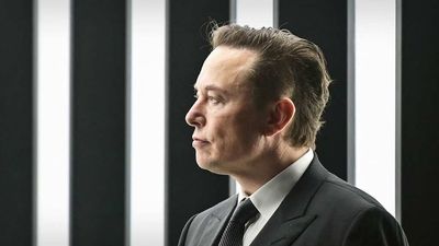 Elon Musk Responds to Rumors About Trump, Love Life