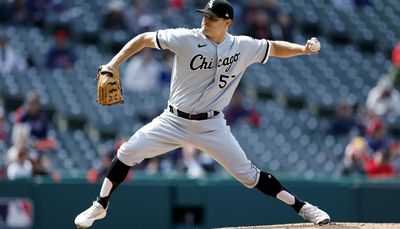 History of Fenway Park not lost on White Sox rookie Tanner Banks