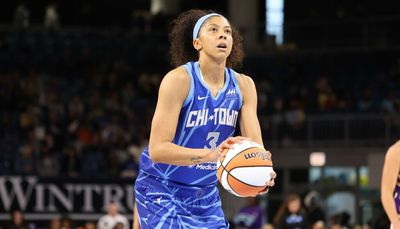 Sky begin title defense with 98-91 overtime loss to Sparks