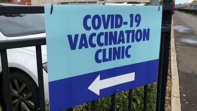 SA records another 3,304 COVID-19 cases as AMA warns of winter flu double whammy