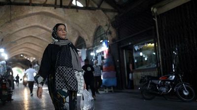 Iranian MP: Nine Mln Families Living Below Poverty Line