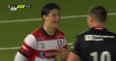 Louis Rees-Zammit scores maybe his best try yet amid gasps from spectators
