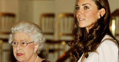 Kate Middleton's introduction to royal life - princess school, alliances & Queen meeting