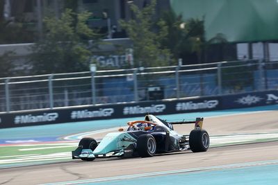 W Series Miami: Marti snatches pole in red-flagged qualifying