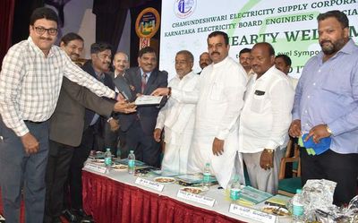 ‘Renewable energy capacity to go up by 10,000 MW in 10 years’