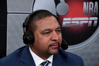 Report: Lakers interview former Warriors coach Mark Jackson for head coach opening
