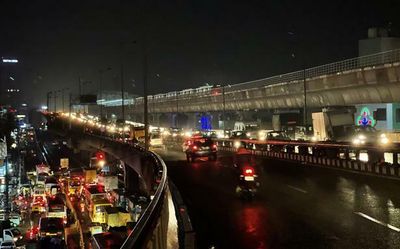 Motorists endure defunct streetlights, waterlogging on Goraguntepalya flyover