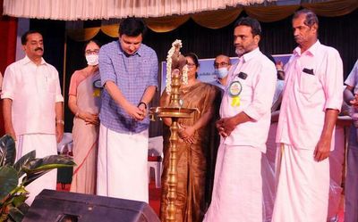 Mohamed Riyas exhorts youth organisations in Kerala to promote farming