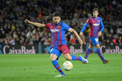 Alba strikes late as Barca secure top-four spot with Betis win