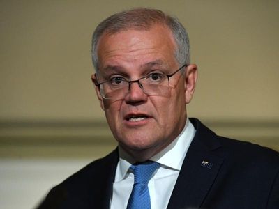 PM denies LGBT students have been expelled