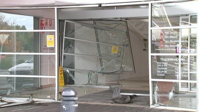 Police search for three suspects after stolen car rams Northpark Shopping Centre at Prospect
