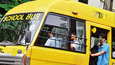 500 ‘unfit’ school buses operating on Agra roads