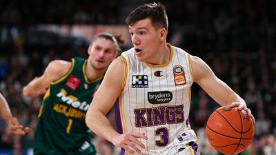 Sydney Kings edge Tasmania JackJumpers 90-86 to claim 2-0 lead in grand final series