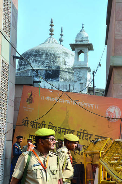 Gyanvapi survey stalled, team denied entry into premises