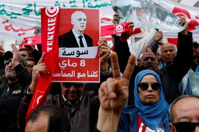Tunisian president's backers rally to demand clampdown on opposition