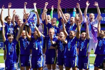 Women’s Super League: Chelsea pip Arsenal to WSL title on exciting final day after thrilling comeback