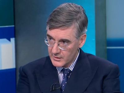 Keir Starmer should not resign if fined over Beergate ‘fluff’, says Rees-Mogg