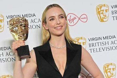 TV Baftas: Jodie Comer wins leading actress prize