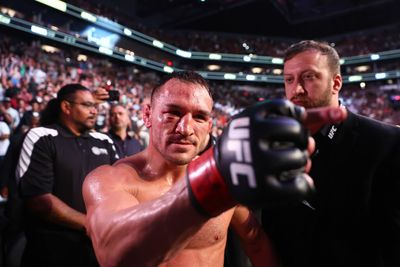 Michael Chandler sets sight on Conor McGregor, Charles Oliveira rematch after KO win at UFC 274