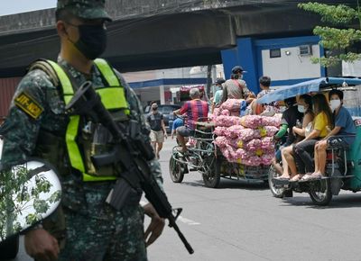 Grenade attack wounds nine at Philippine polling station