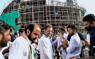 A taste of Hyderabad for Rahul Gandhi