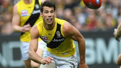 Former AFL star Alex Rance to play for battling country club Campbells Creek