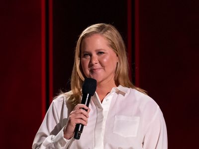 Amy Schumer shares another explicit joke she wasn’t allowed to make at the Oscars