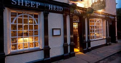 Two Edinburgh pubs get 'cash behind the bar' from Beautiful South singer Paul Heaton