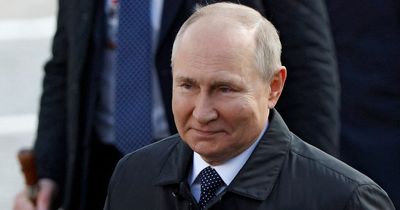 Vladimir Putin's nuclear threat is 'very real' amid bad health, insider warns