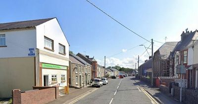 Cyclist dies after crash in Ammanford