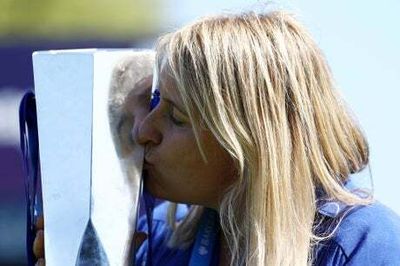 Emma Hayes hails Chelsea character after ‘proudest’ WSL title triumph: ‘Everybody stepped up’