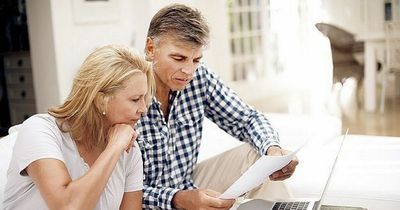 DWP warns legacy benefit claimants to apply for Universal Credit before deadline or payments will stop
