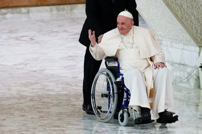 Pope may postpone visit to Lebanon due to knee problem