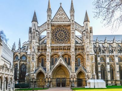 Bomb squad carries out controlled explosions in Westminster as police investigate suspicious vehicle