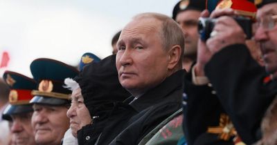 Vladimir Putin steps out for huge war announcement - but the world is all noticing one concerning thing