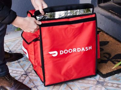 DoorDash, TWU sign safety, fairness pact