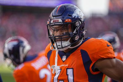 Ex-Broncos LB Kenny Young signs with Raiders