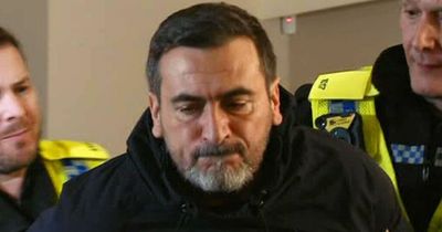 Corrie fans confused by police blunder as Peter arrested after hitting surgeon