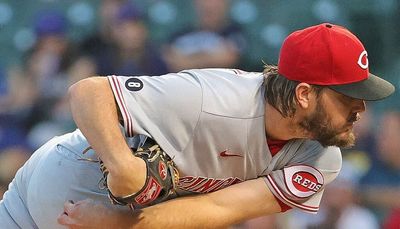 Wade Miley to make Cubs debut, return from IL Tuesday vs. Padres
