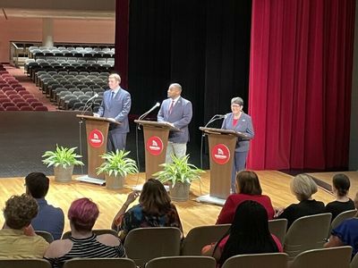 Transylvania event features three Lexington mayoral candidates in final forum