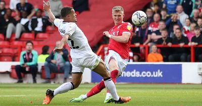 Nottingham Forest legend makes Aleksandar Mitrovic comment as he backs 'best finisher' Sam Surridge