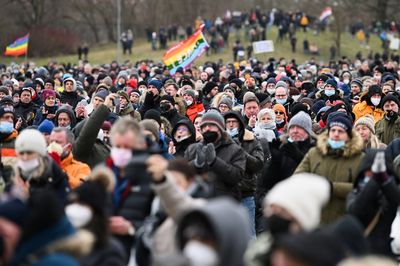 Anti-coronavirus offences push political crime to record in Germany