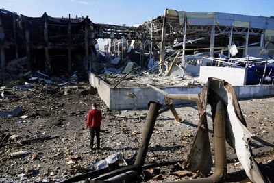 Russia's invasion of Ukraine at 'bit of a stalemate' -U.S. intel official