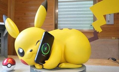 This DIY Pikachu wirelessly charges iPhones with its MagSafe cheek