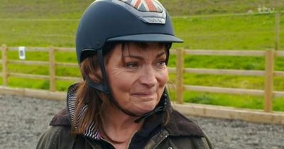 Lorraine Kelly holds back tears as she conquers fear after near death experience