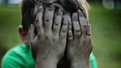How to safely respond if you see a parent verbally abusing their child