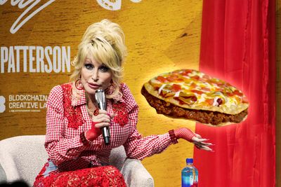 Dolly to headline Taco Bell musical