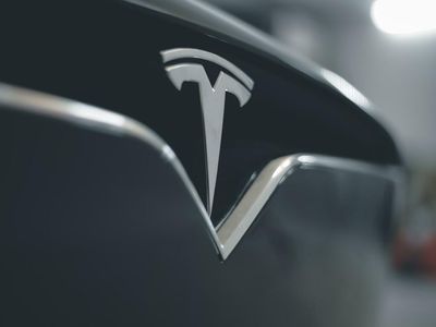 Is Tesla Buying A Lithium Mining Company? What Elon Musk Has To Say